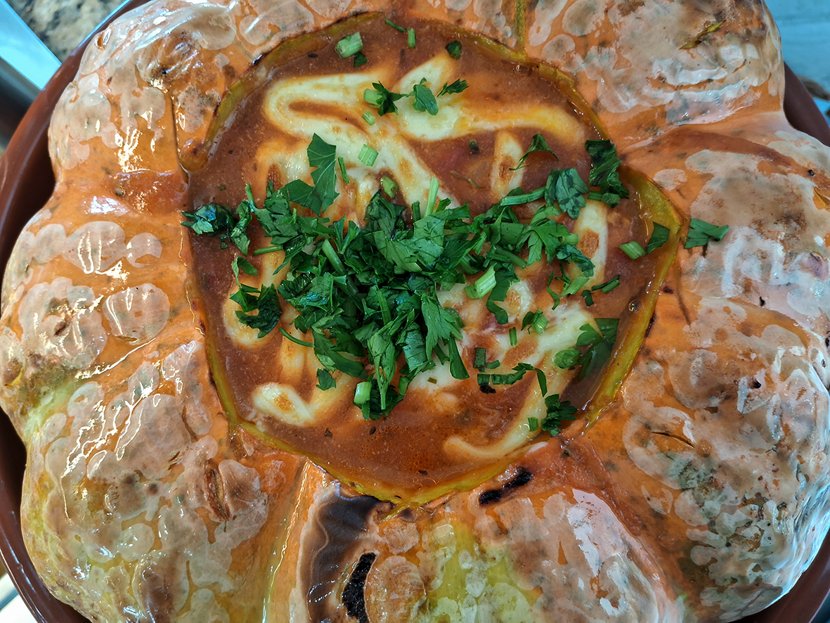 Camarão-na-moranga-com-catupiry